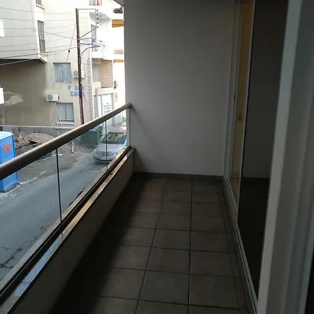 Luxury 1 Bedroom 103, City Center Lägenhet