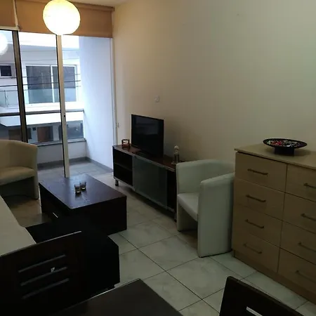 Lägenhet Luxury 1 Bedroom 103, City Center Larnaca